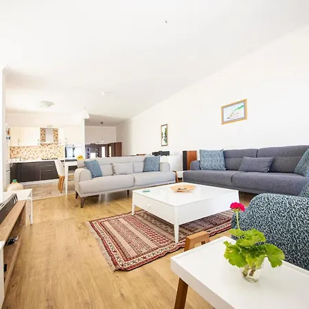 Apartman Cozy House With Balcony And Backyard Surrounded By Nature In Bodrum Karabağ