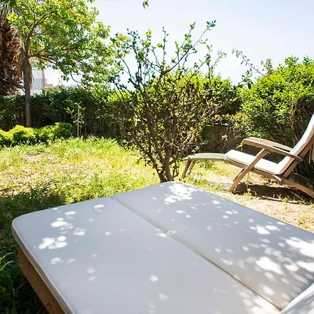 Cozy House With Balcony And Backyard Surrounded By Nature In Bodrum Lägenhet